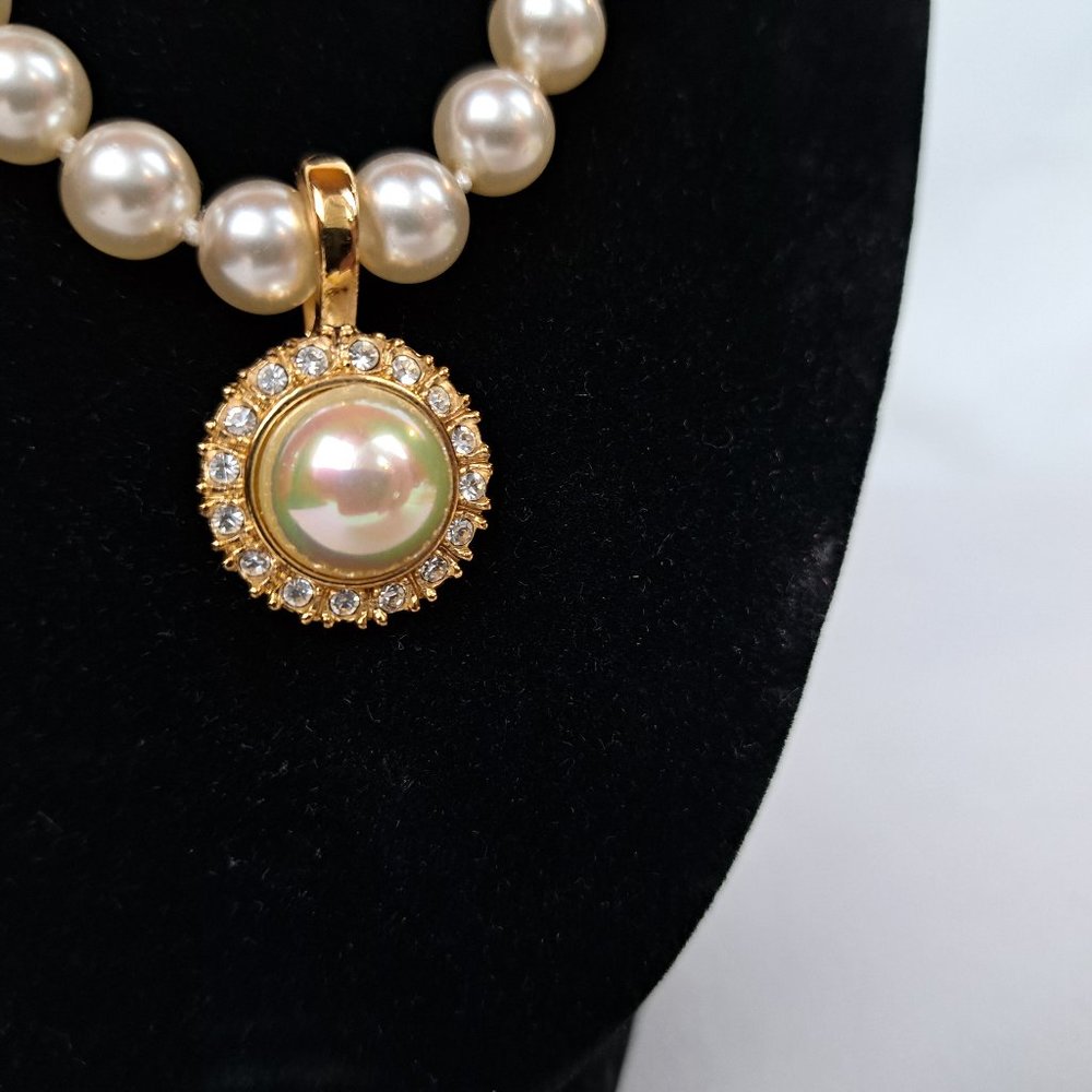 Vintage Roman Faux Pearls & Faux Pearl/Crystal Pendant Enhancer - Picture 4 of 16